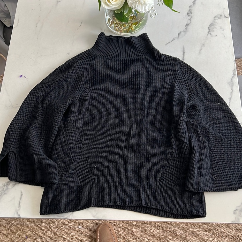 525 America Sweater Black